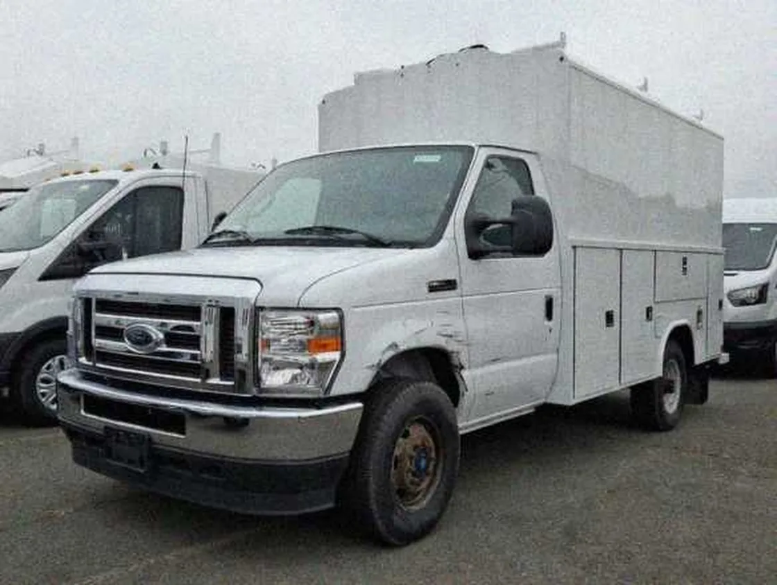 Grok Imagine + Blur/Noise/Compression