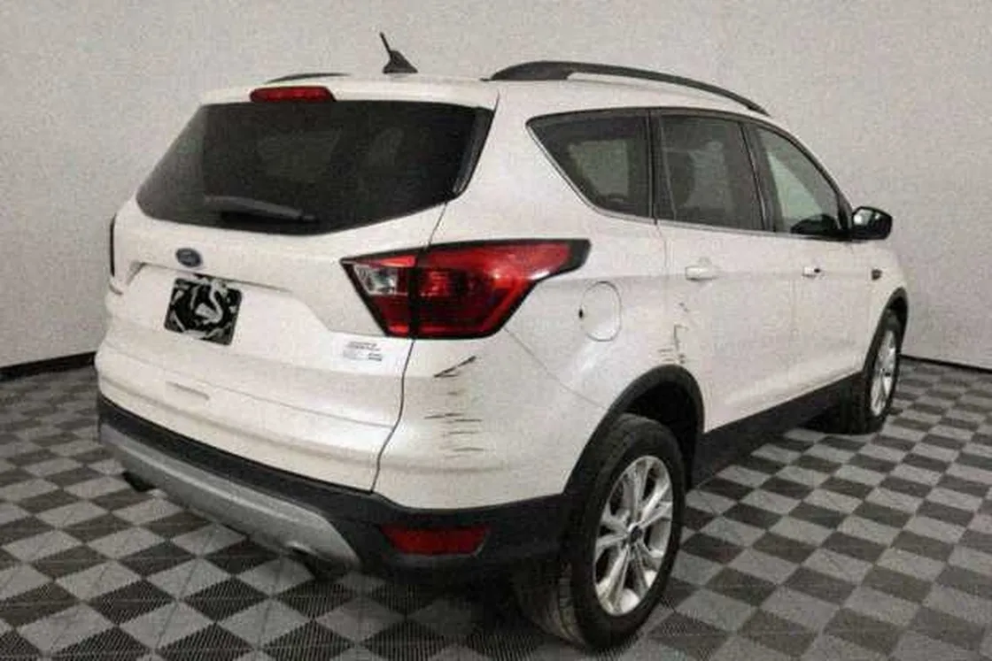 Grok Imagine + Blur/Noise/Compression