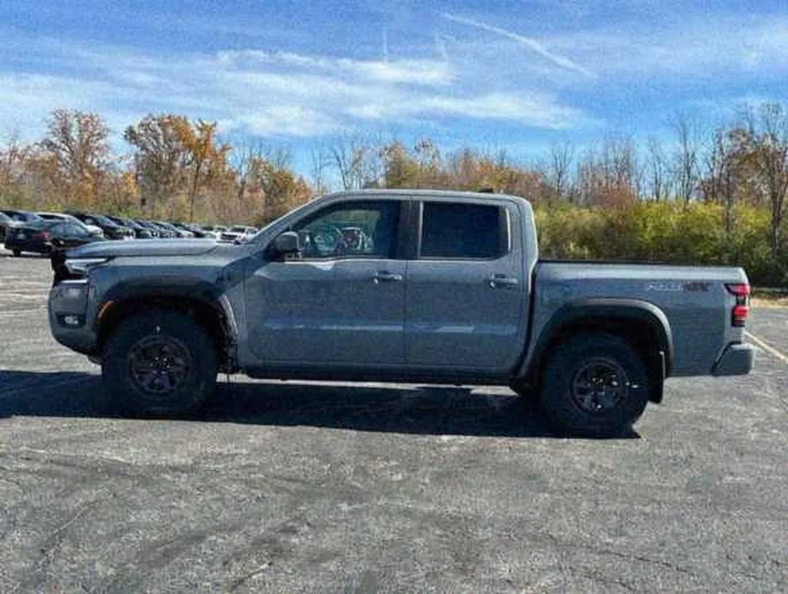 Grok Imagine + Blur/Noise/Compression