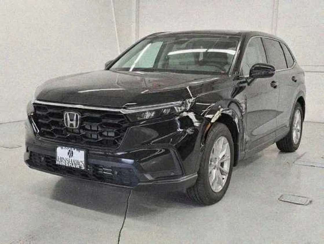 Grok Imagine + Blur/Noise/Compression