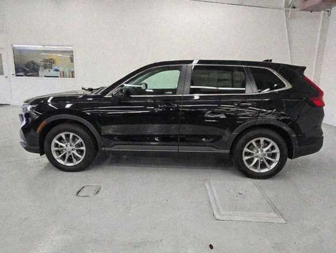 Grok Imagine + Blur/Noise/Compression