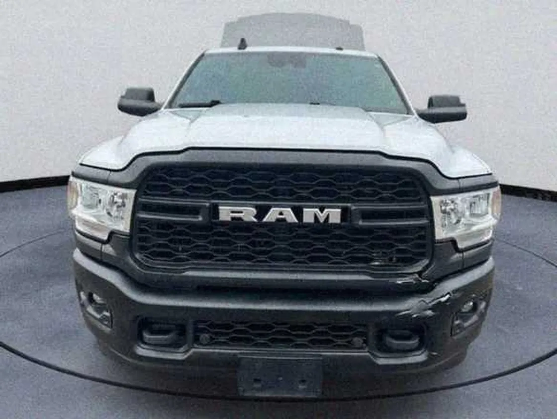 Grok Imagine + Blur/Noise/Compression