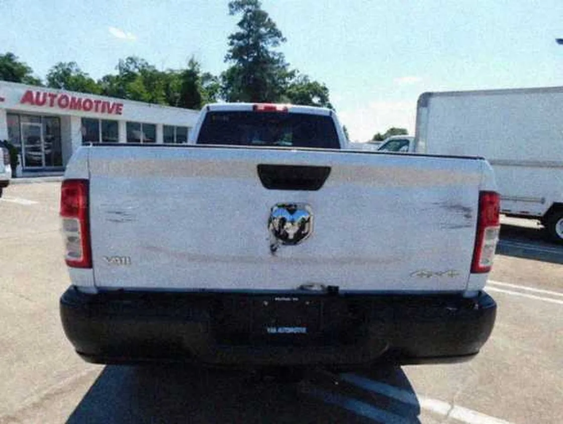 Grok Imagine + Blur/Noise/Compression