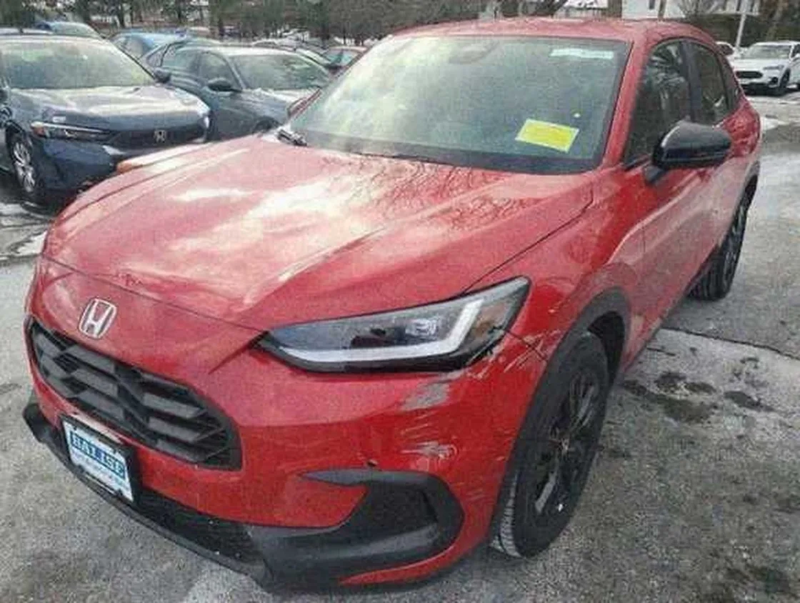 Grok Imagine + Blur/Noise/Compression