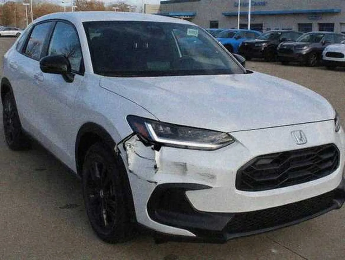 Grok Imagine + Blur/Noise/Compression