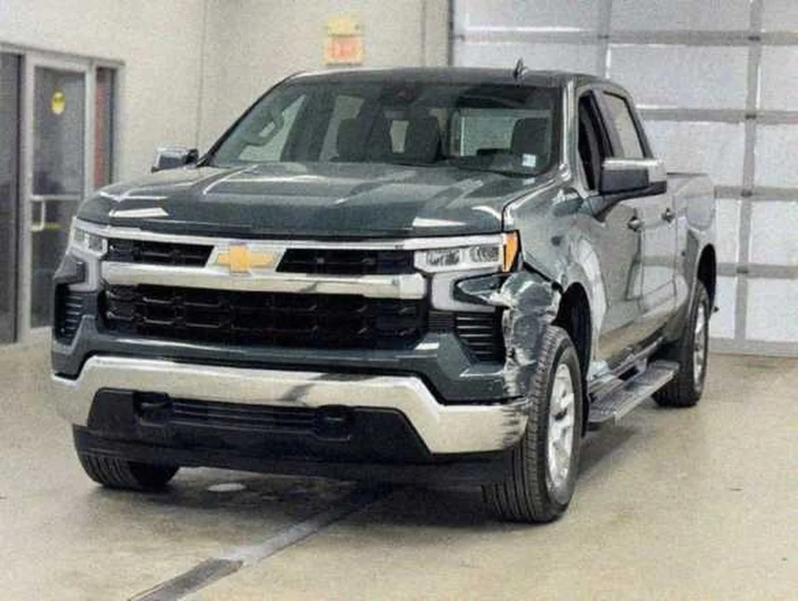 Grok Imagine + Blur/Noise/Compression