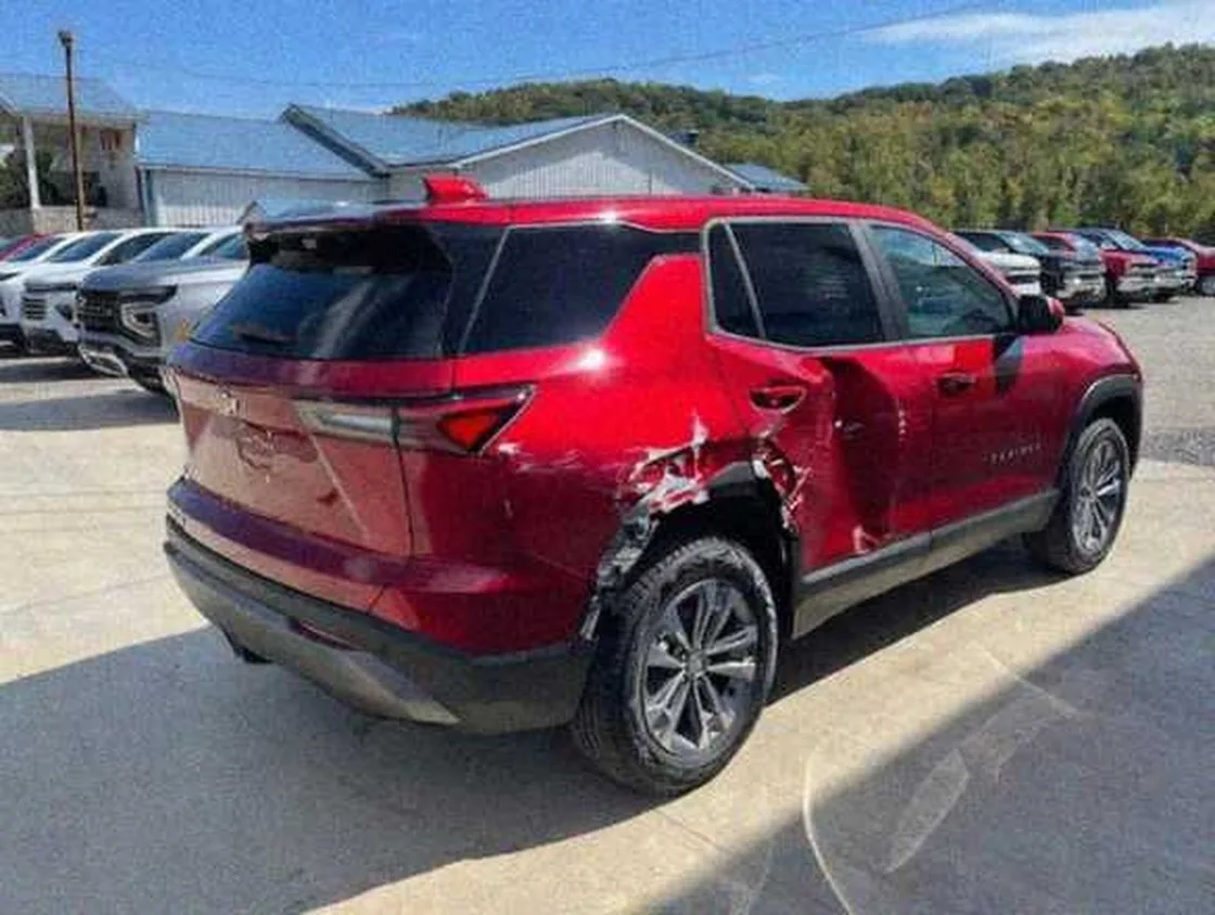 Grok Imagine + Blur/Noise/Compression