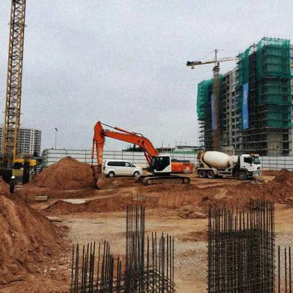 Grok Imagine + Blur/Noise/Compression