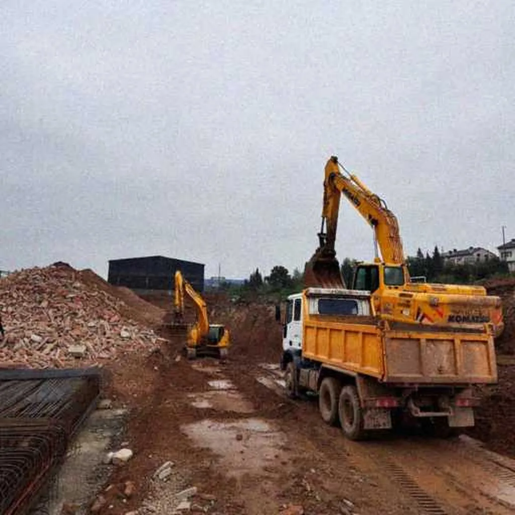 Grok Imagine + Blur/Noise/Compression