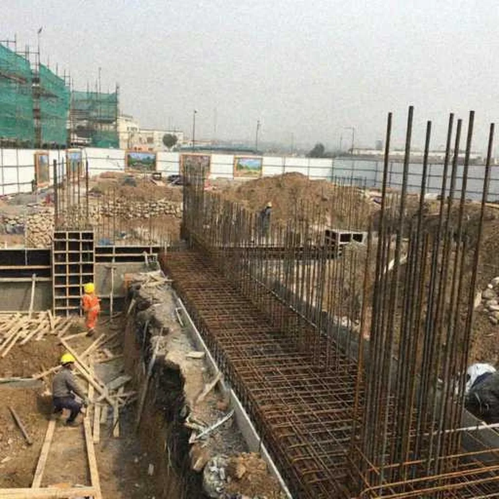 Grok Imagine + Blur/Noise/Compression