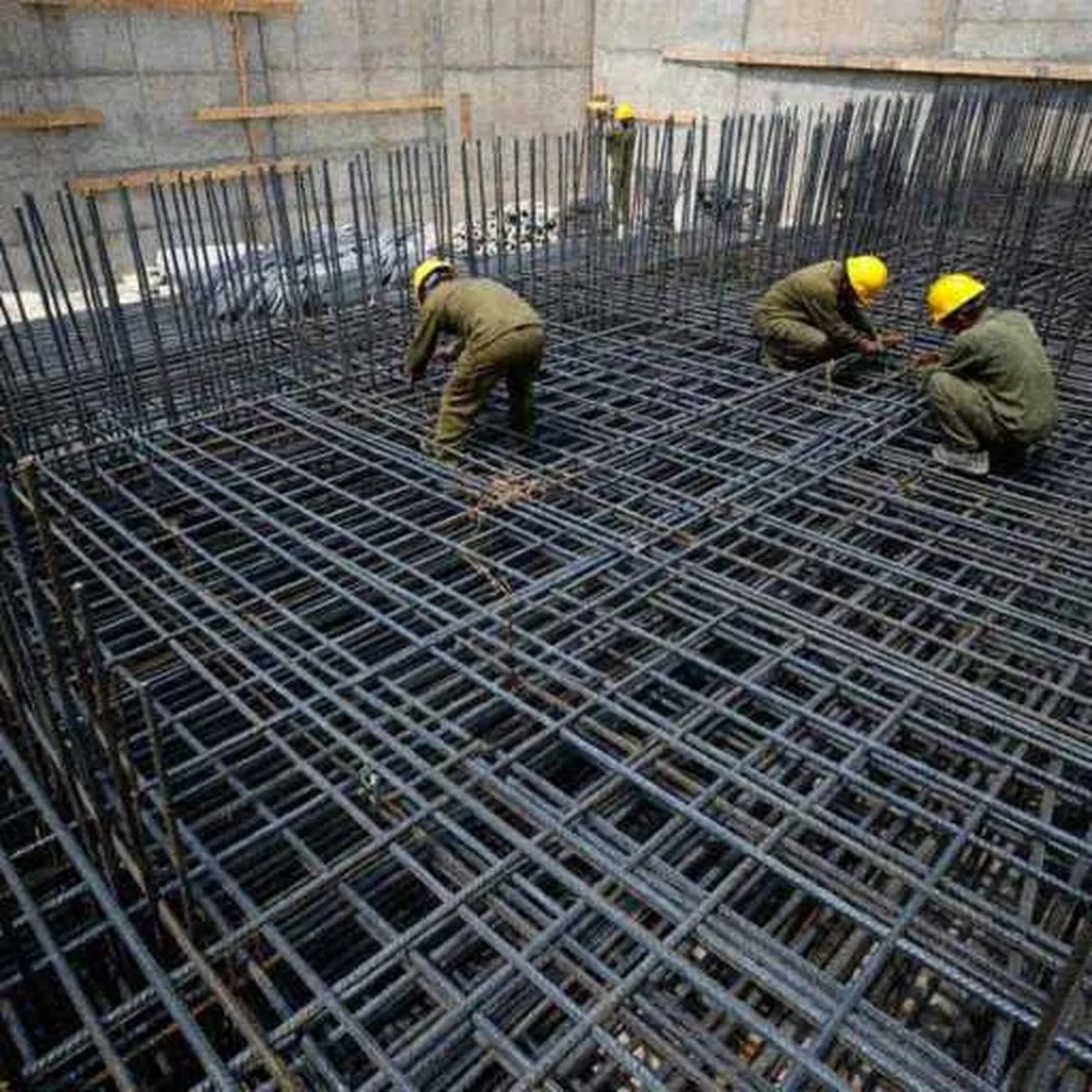 Grok Imagine + Blur/Noise/Compression