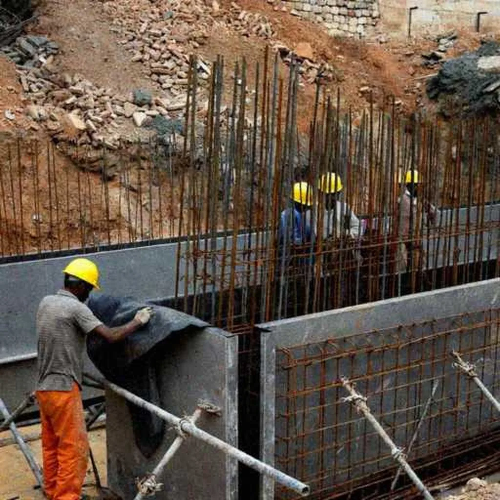 Grok Imagine + Blur/Noise/Compression