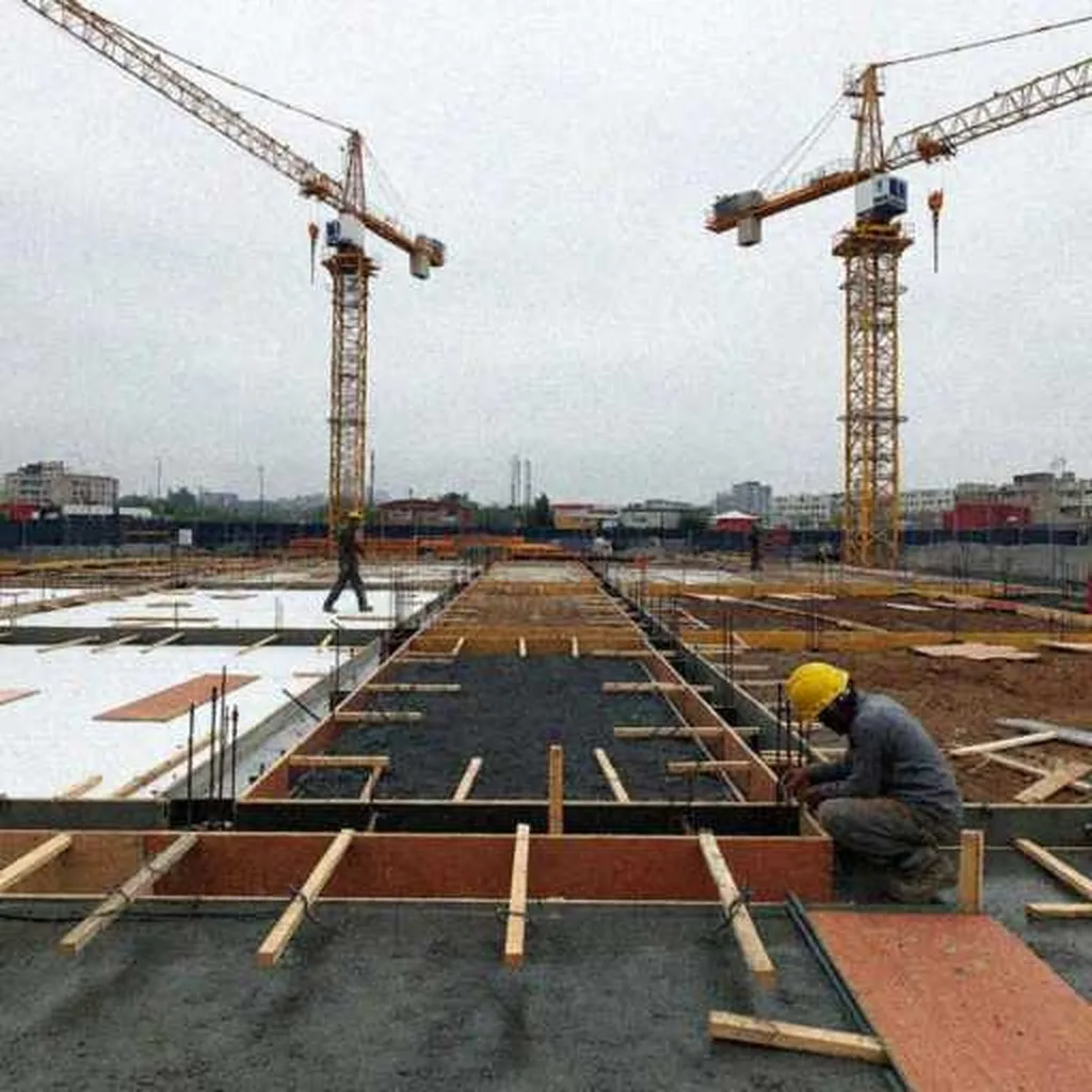 Grok Imagine + Blur/Noise/Compression