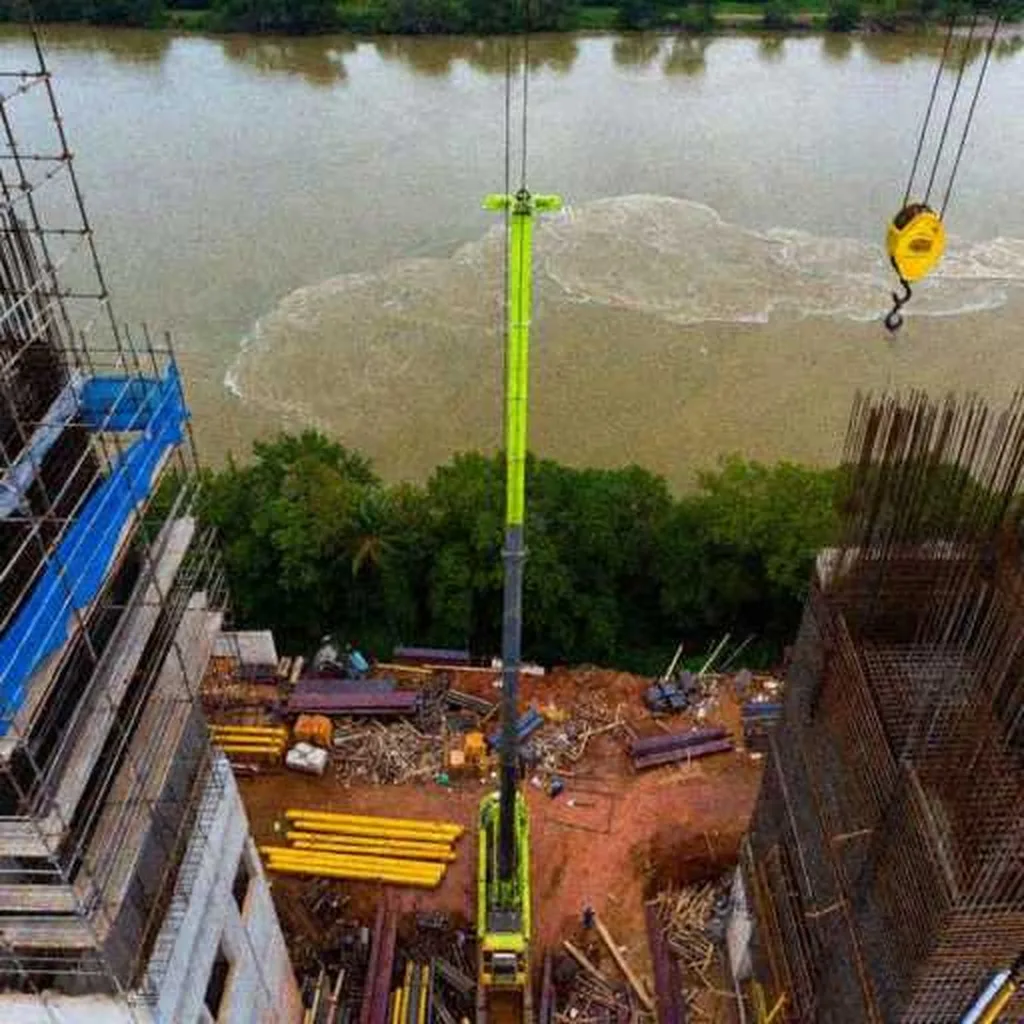 Grok Imagine + Blur/Noise/Compression