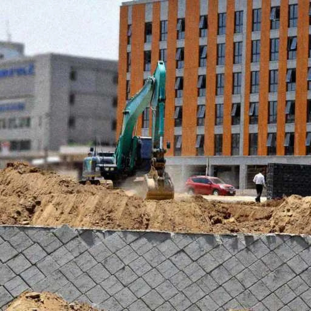 Grok Imagine + Blur/Noise/Compression