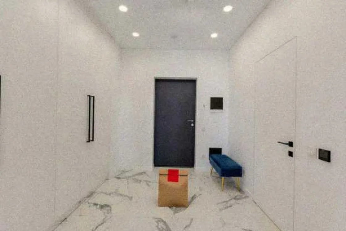 Grok Imagine + Blur/Noise/Compression