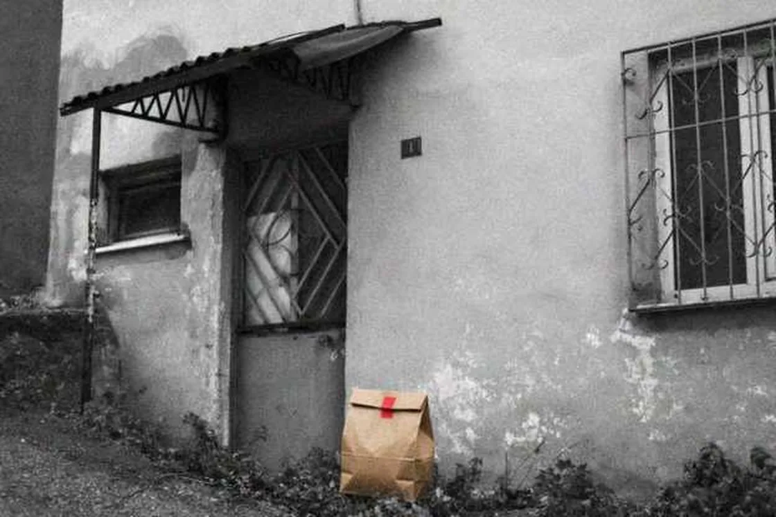 Grok Imagine + Blur/Noise/Compression