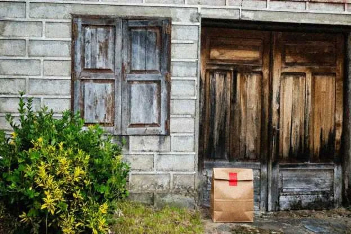 Grok Imagine + Blur/Noise/Compression