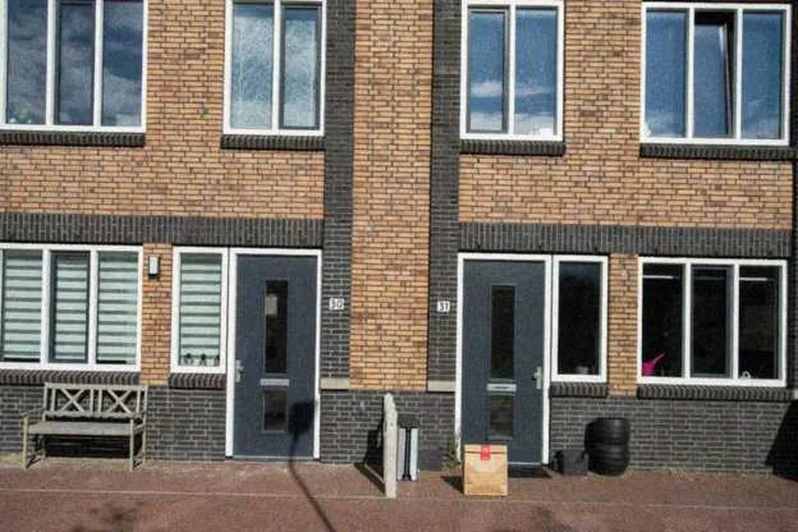 Grok Imagine + Blur/Noise/Compression