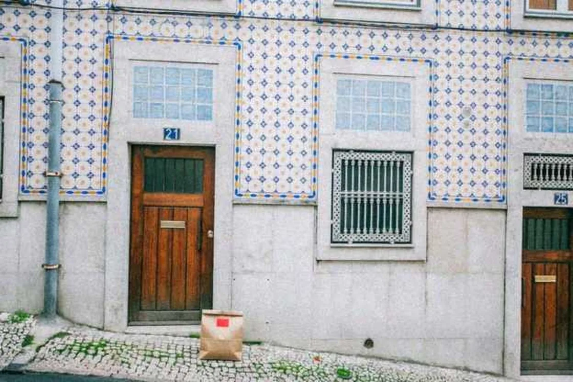 Grok Imagine + Blur/Noise/Compression