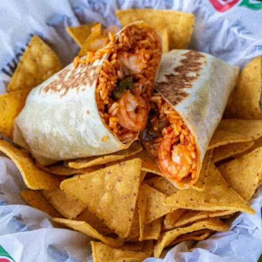 Grok Imagine + Blur/Noise/Compression