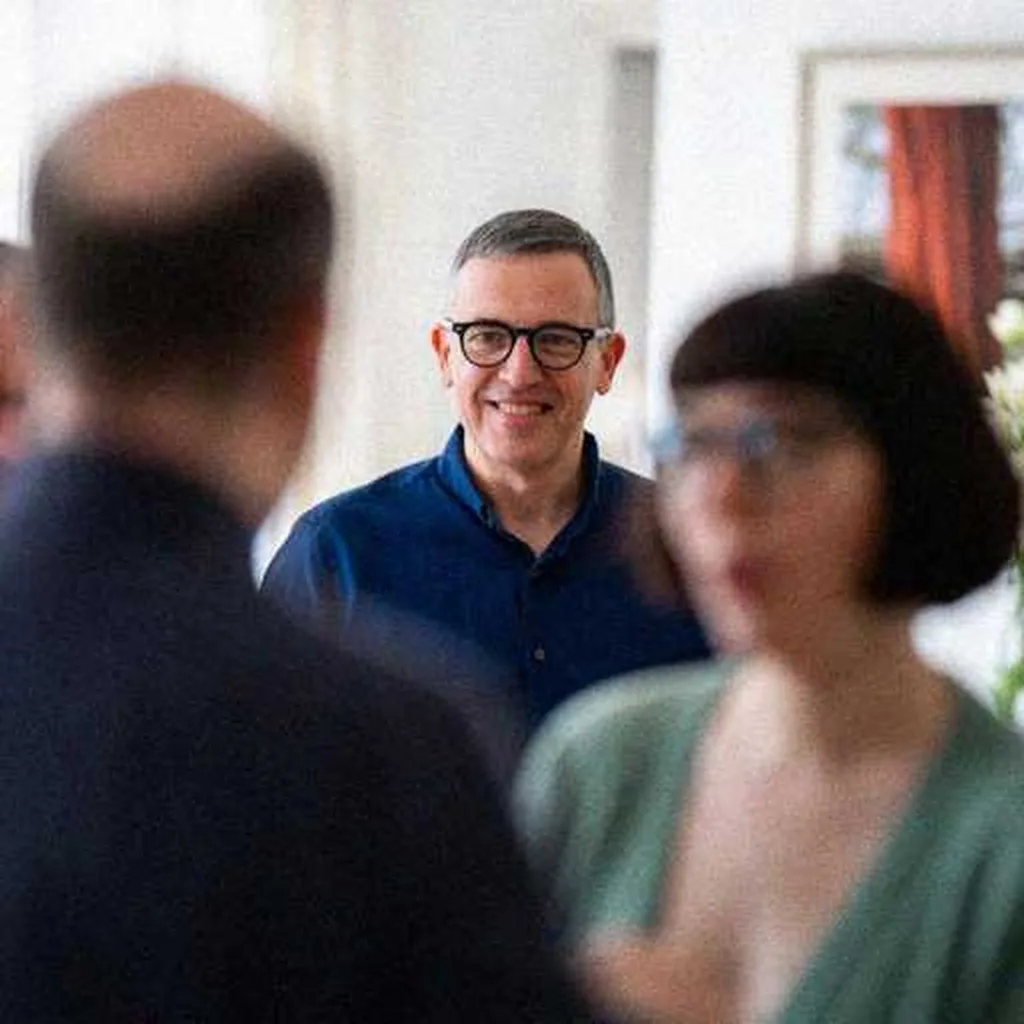 Grok Imagine + Blur/Noise/Compression