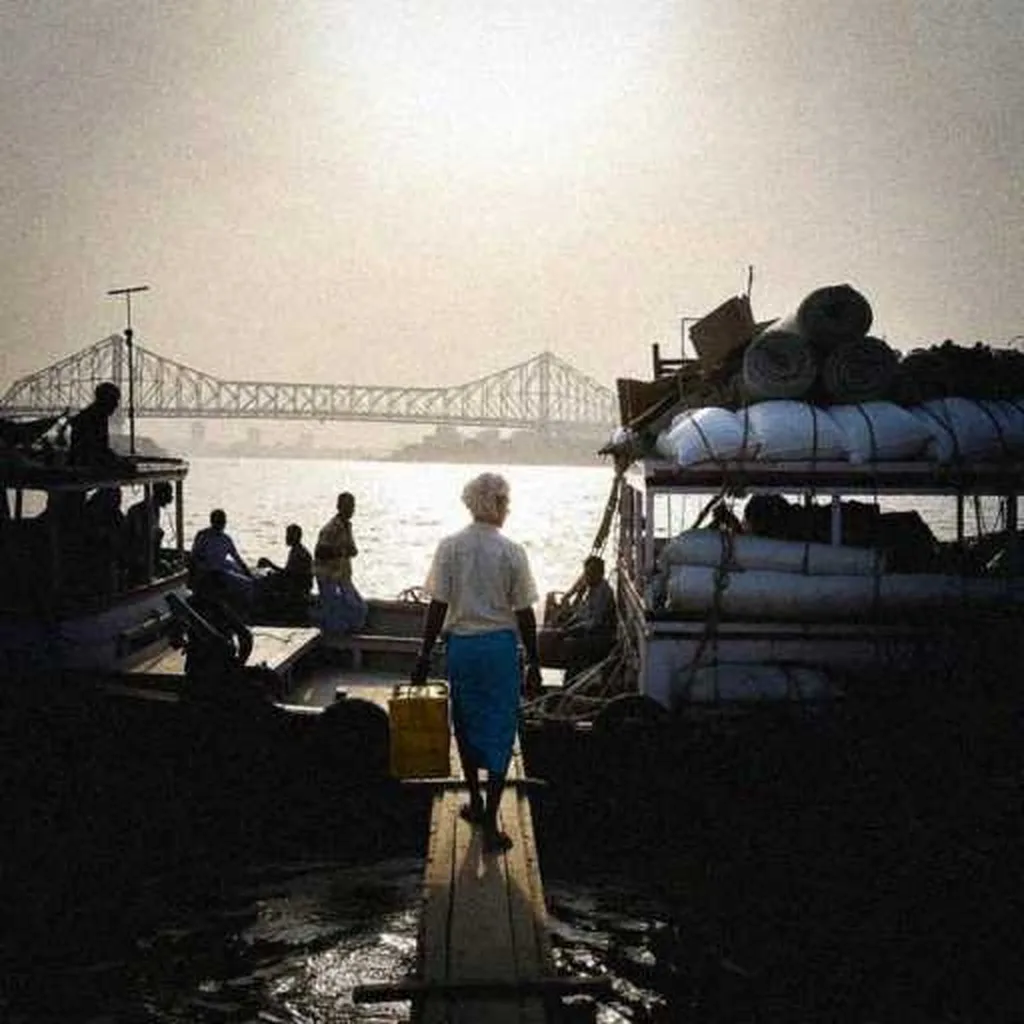 Grok Imagine + Blur/Noise/Compression