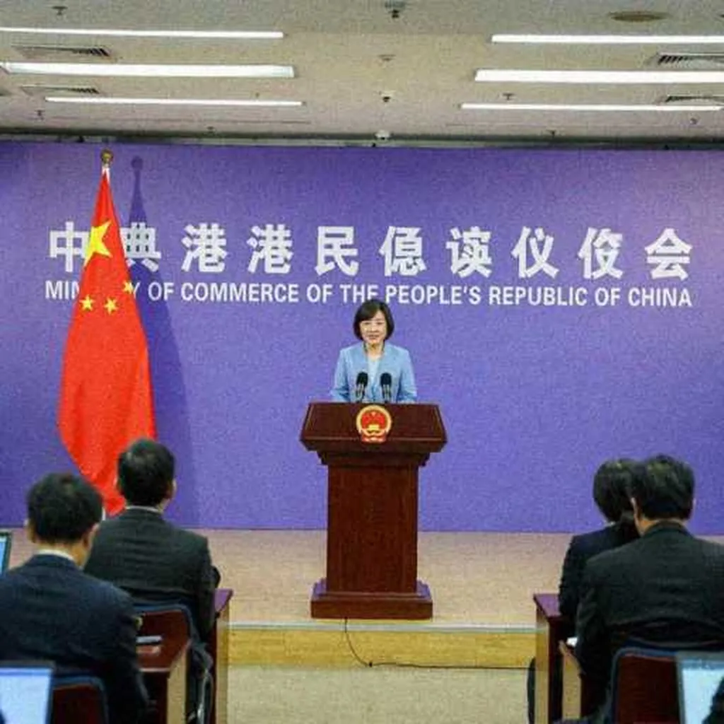 Grok Imagine + Blur/Noise/Compression