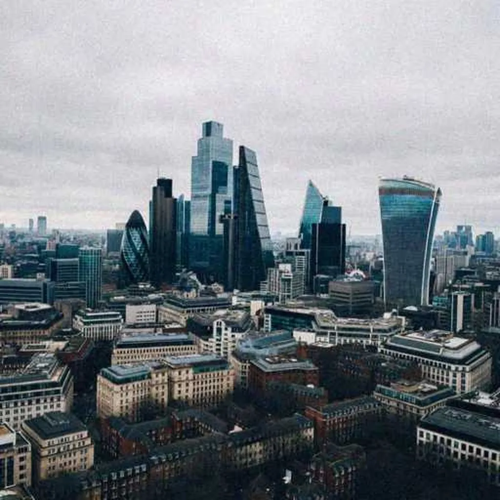 Grok Imagine + Blur/Noise/Compression