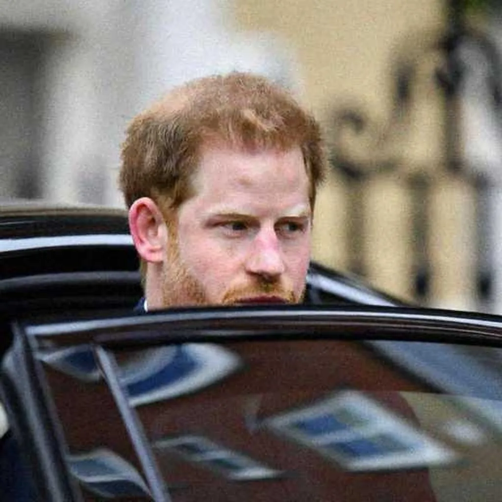 Grok Imagine + Blur/Noise/Compression