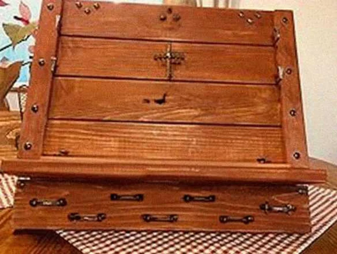 Grok Imagine + Blur/Noise/Compression