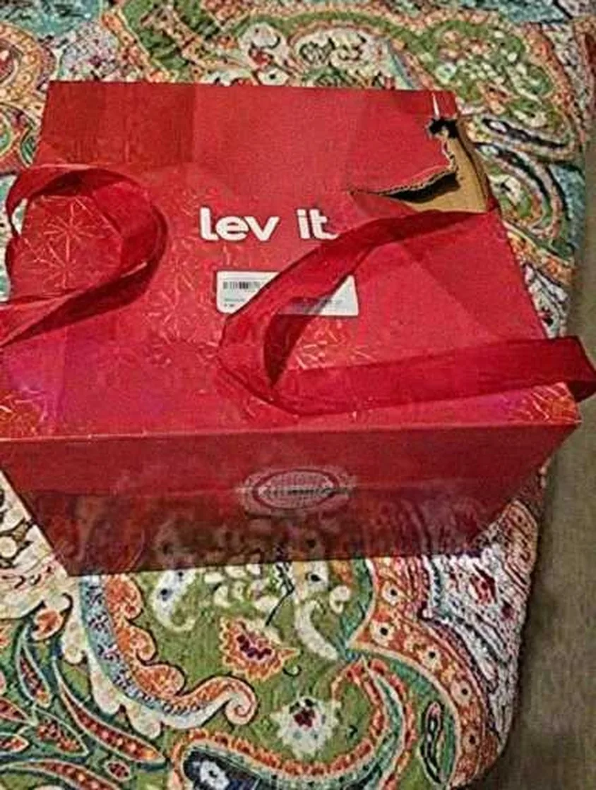 Grok Imagine + Blur/Noise/Compression