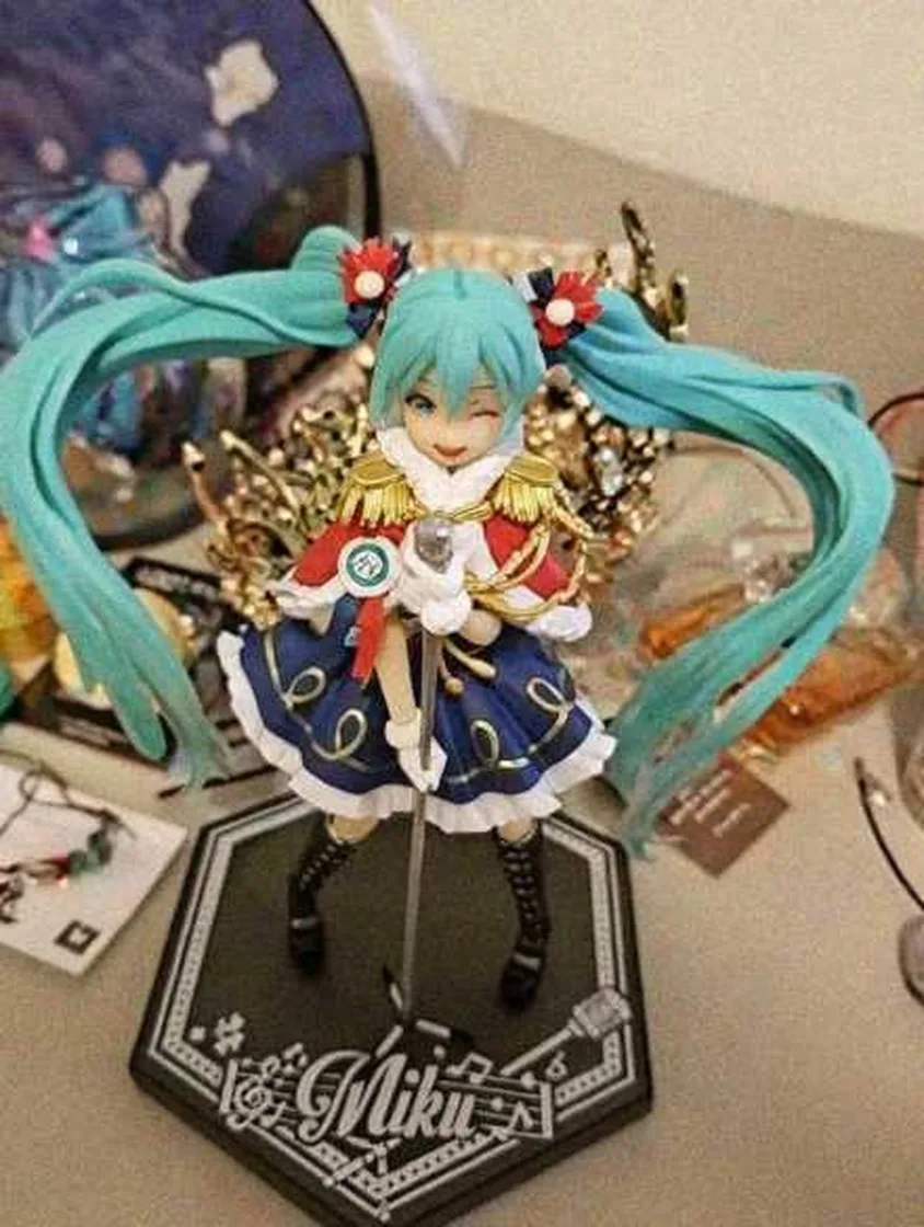 Grok Imagine + Blur/Noise/Compression